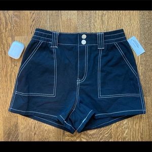 Black Utility Short